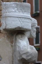 Detail of the marble statue of a merchant family from the 13th and 14th century, Campo dei Mori in