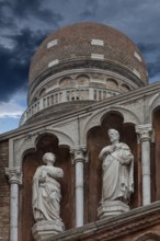 Sculptures of saints at Madonna dell'Oro parish church, Venice, Veneto, Italy