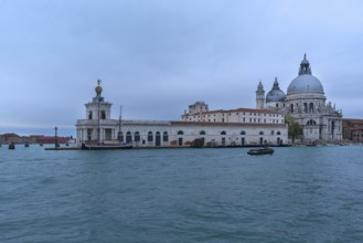 Santa Maria della Salute, left Punta della Dogana, Museum of Modern Art, Venice, Veneto, Italy