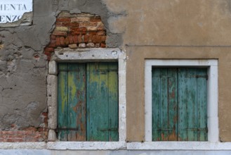 Dilapidated window façade in the old town, Venice, Veneto, Italy