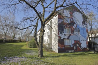 Mural by CASE MacAclaim and Millo, street art, graffiti, child carrying house in hands,