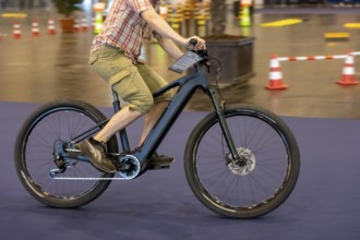 Test drives of new bikes at the public trade fair Fahrrad Essen, in the halls of Messe Essen,