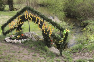 Osterbrunnen an der Aufseßquelle in Königsfeld, Franconian Switzerland, Bamberg district, Upper