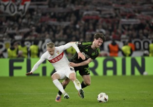Duel, action Chris Fuehrich VfB Stuttgart (10) against Anthony Ralston Celtic Glasgow FC (56) in