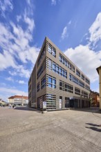 Volksbank Raiffeisenbank Würzburg eG, Würzburg-Forum branch, commercial building, modern