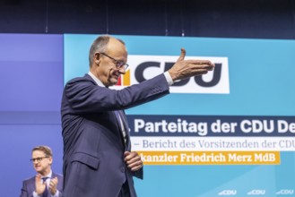 38th Federal Party Congress of the CDU of Germany in Stuttgart. Long applause for Federal