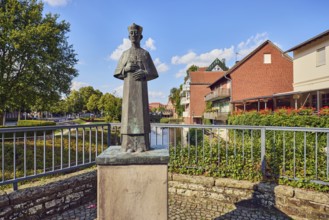 Saint John Nepomuk bridge saint, general architecture, houses, brick buildings, residential