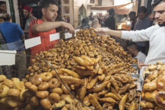Tunis, Tunisia. 15th May 2024 Traditional Tunisian sweets for sale in the busy market of Tunis