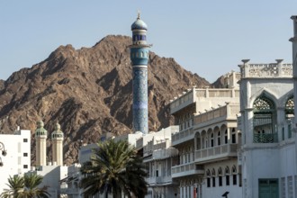 Muscat, Oman. 19th September 2019 The blue mosaic patterned minaret of the Al Lawati Mosque and