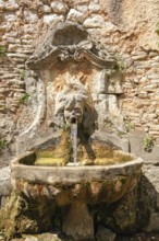Fountain on a farm in Lubéron, Vaucluse, Lubéron, Provence, France