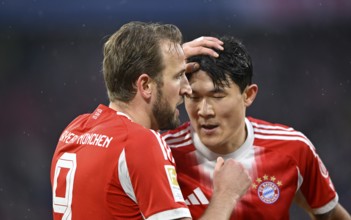 Goal celebration Harry Kane FC Bayern Munich FCB (09) Min-jae Kim FC Bayern Munich FCB (03)