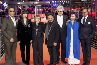 Reinaldo Marcus Green, Bae Doona, Ewa Puszczynska, Min Bahadur Bham, Wim Wenders, Hikari, Shivendra