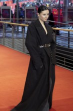 Doreen Wilde on the Red Carpet in front of the closing gala of the 76th Berlinale at the Theater am