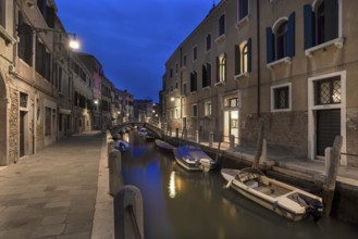 Quiet evening mood on a side canal in the Dorsodoro district, Venice, Veneto, Italy