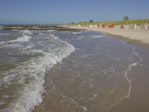 Beach, Ostseewellen, Ahrenshoop, Baltic Sea, Vorpommern-Rügen district in Mecklenburg-Vorpommern,