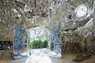 Living room made of glass and mirrors, Giardino dei Tarocchi, Tarot Garden, by Niki de Saint