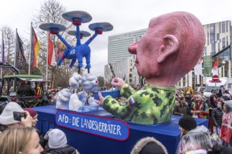 Rose Monday procession in Düsseldorf, theme car by wagon manufacturer Jacques Tilly, theme Putin