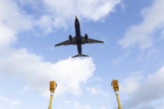 Boeing 737 commercial passenger airliner jet aircraft of Ryanair airways in flight on approach to