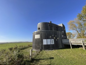 Perfect place to observe cranes, Nabu, Kranorama am Günzer See, Crane (Grus grus),