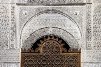 Courtyard of the Medersa Attarine Koran School, Fez El Bali, Medina, UNESCO World Heritage Site,