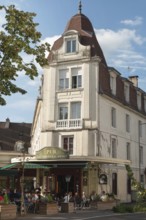 Dole, France. September 20th 2024 The 2nd Northwich Avenue Pub, Dole, France. Beside the River