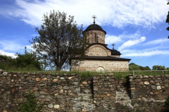 Saint Nicholas Prince Church, Biserica Domneasca Sfantul Nicolae in Curtea de Arges, the first