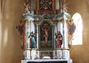 Altar in the fortified church of Valea Viilo, German wormhole, is a municipality in Sibiu district