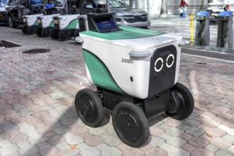 Delivery robot for Essen self-driving autonomous vehicles from Serve Robotics in Miami, USA