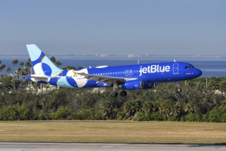 A JetBlue Airways Airbus A320 aircraft with license plate N796JB at Tampa airport, USA