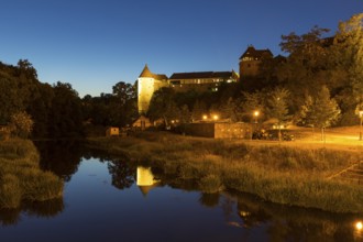 City view at night with Spree, Burgwasserturm and Mühlbastei, Bautzen, Upper Lusatia, Saxony,