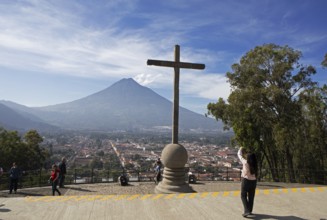 Parque Cerro de la Cruz, Fuego Volcano in the back, Antigua, Highlands, Sacatepéquez Department,