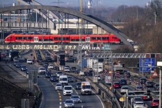 Traffic jam on the A43 motorway near Herne, heading north, in front of the barrier system, the