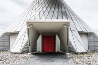 Radarstation, antennas der earth station Raisting, Upper Bavaria, Bavaria, Germany