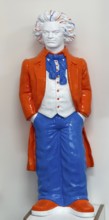 Beethoven figure in the colors blue, orange and white, the colors of the Deutsches Museum Bonn in