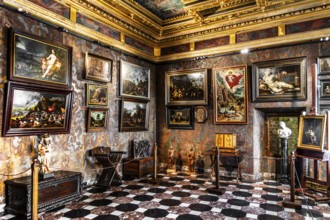 Wawel Royal Castle, former residence and seat of government of the kings of Poland, founded around