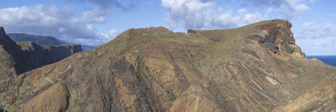 Hiking trail with numerous hikers, volcanic peninsula, Ponta de São Lourenço, Ponta de Sao