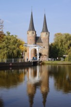 Stadttor Oostpoort an der Delftse Schie, Delft, South Holland, Netherlands