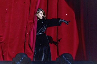 RAYE live on This Tour May Contain New Music at Berlin's Uber Arena on 24.01.2026