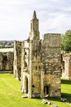Ruins of Warkworth Castle, River Coquet, Warkworth, Northumberland, England, UK