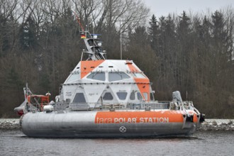Research vessel, TARA POLAR STATION research station sails in the Kiel Canal, NOK, Kiel Canal, Kiel