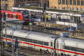 Cologne-Messe/Deutz station, 2nd largest train station in Cologne, transfer station between