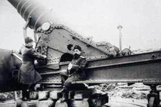 Historical photo of soldiers at a large cannon in Karosta, Liepaja, Liepaja, Karosta, Latvia