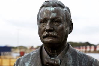 Detailed view of the Richard With monument in Stokmarknes, Stokmarknes, Vesterålen, Norway