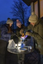 Symbolic picture blackout, extensive, prolonged power failure, in private surroundings, without