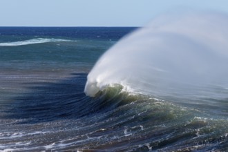 Waves on the ocean off Madeira, Jardim do Mar, Madeira, Portugal