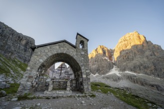 Cappella Ai Brentei chapel Memorial for injured mountaineers at the Rifugio Ai Brentei mountain