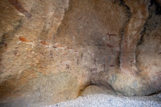 White Lady Rock Painting, White Lady Painting, Depiction of Hunters and Animals, Rock Paintings in