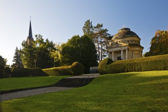 Mausoleum of Carstanjen and St. Evergislus Church in the Plittersdorf district, Bonn, North