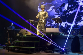 Erykah Badu, singer, USA, soul, hip-hop, R&B, The Return Of Automatic Slim World Tour 2025, live at