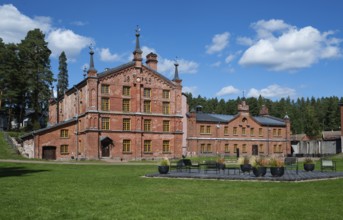 Brick building, former paper factory and mill for the production of groundwood pulp board, UNESCO